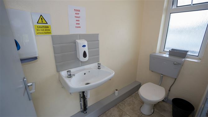 Unit & Yard, Edentober, Carrickcarnan, Dundalk, Co. Louth