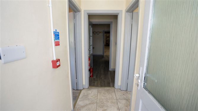 Unit & Yard, Edentober, Carrickcarnan, Dundalk, Co. Louth