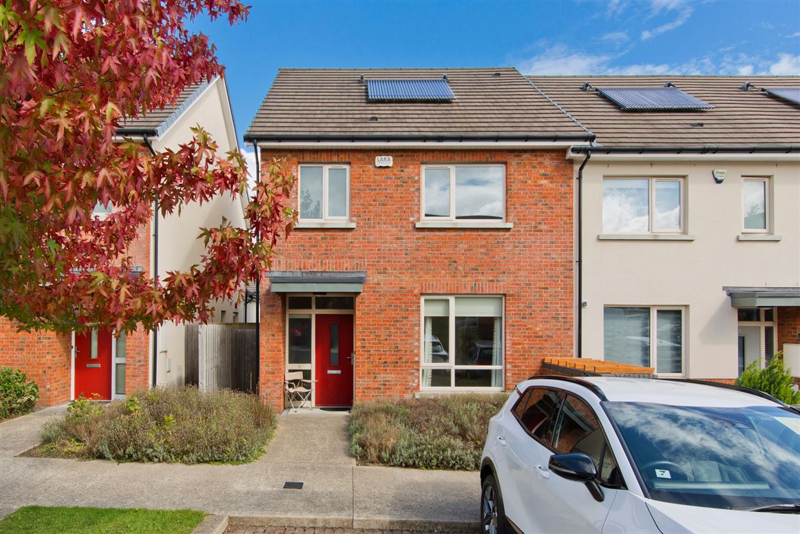 9 Belarmine Walk, Stepaside, Dublin 18
