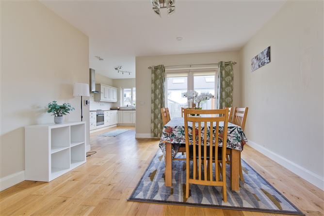 9 Belarmine Walk, Stepaside, Dublin 18