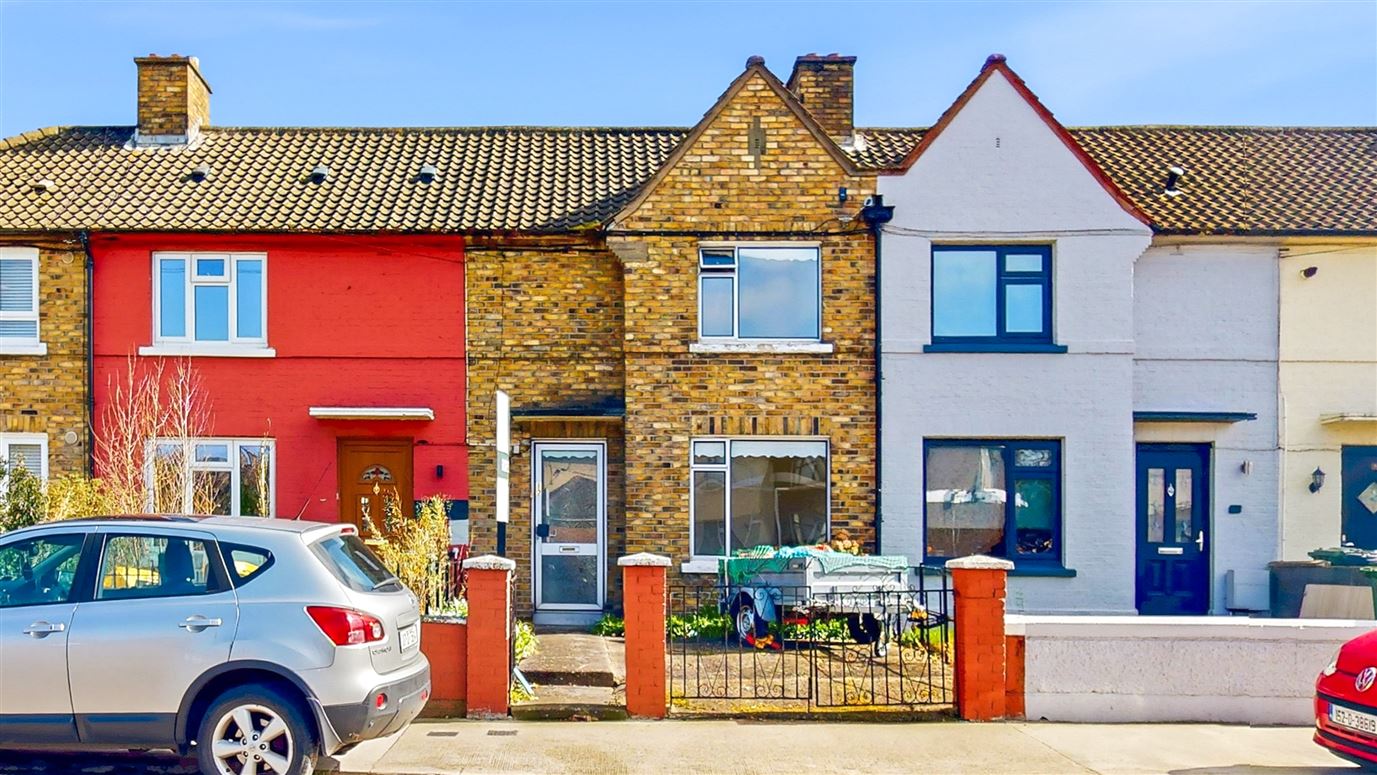 12 Carnlough Road, Cabra, Dublin 7