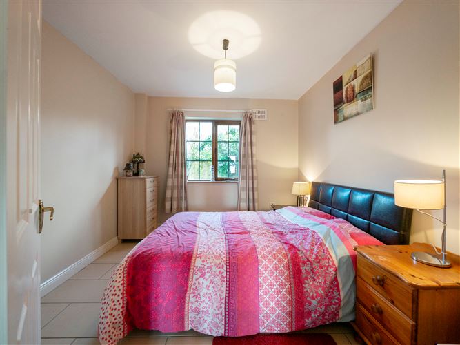 Photo 10 of 22 — 16 Ban Milis, Fethard, Wexford
