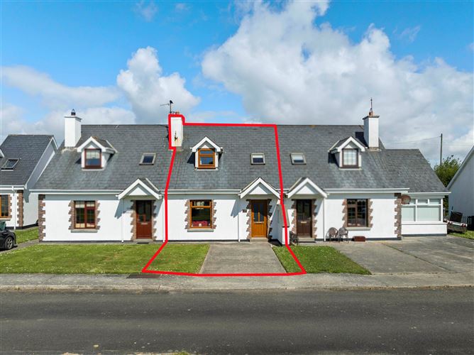 Photo 1 of 22 — 16 Ban Milis, Fethard, Wexford