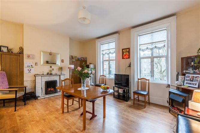 587 North Circular Road, North City Centre, Dublin 1.