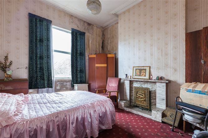 587 North Circular Road, North City Centre, Dublin 1.