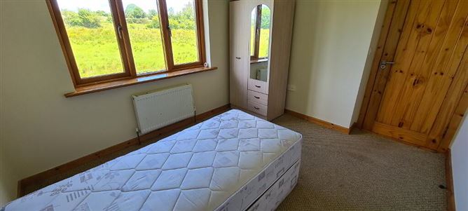 10 An Grianan, Hilly Road, Drumshanbo, Leitrim