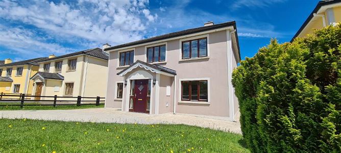 10 An Grianan, Hilly Road, Drumshanbo, Leitrim