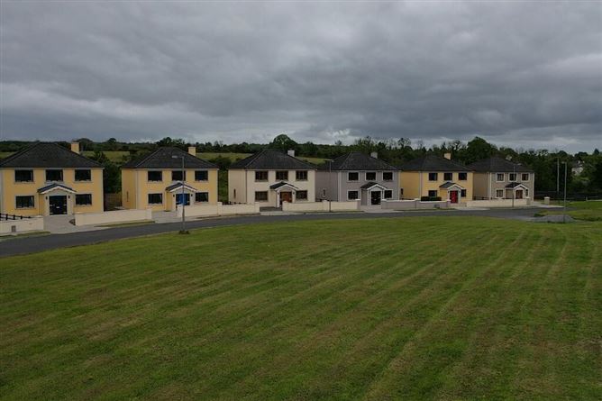 10 An Grianan, Hilly Road, Drumshanbo, Leitrim