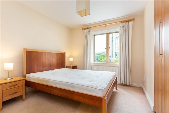 Apartment, 5 The Linden, Riversdale, Dundrum, Dublin 16