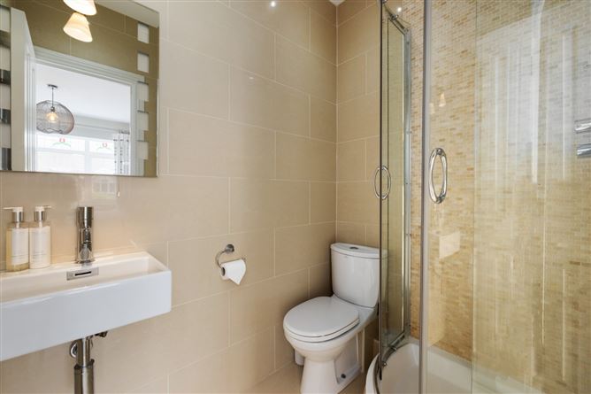 17 Stonepark Orchard, Grange Road, Rathfarnham, Dublin 14