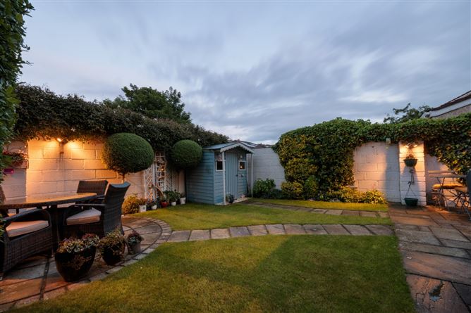 17 Stonepark Orchard, Grange Road, Rathfarnham, Dublin 14
