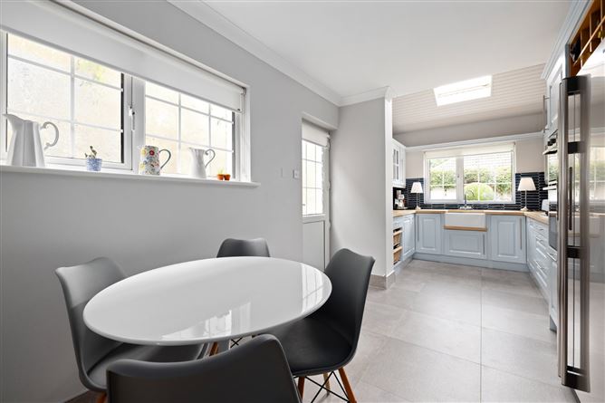 17 Stonepark Orchard, Grange Road, Rathfarnham, Dublin 14