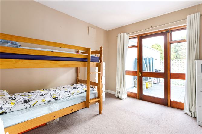 2 Westview Glade, Clonee Road, Clonee, Co. Meath