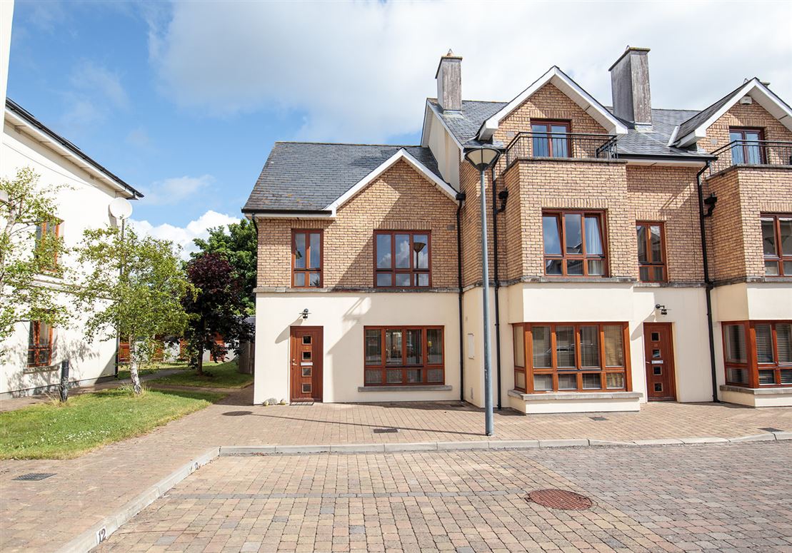 12 Village Court, Upper Patrick Street, Kilkenny, Kilkenny