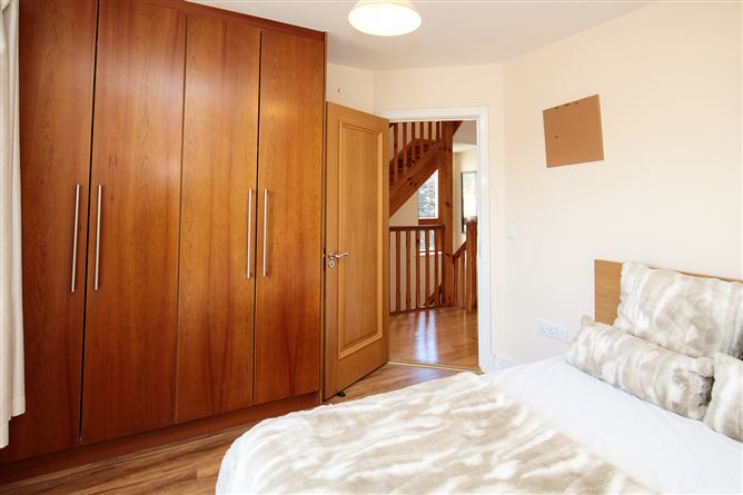 12 Village Court, Upper Patrick Street, Kilkenny, Kilkenny