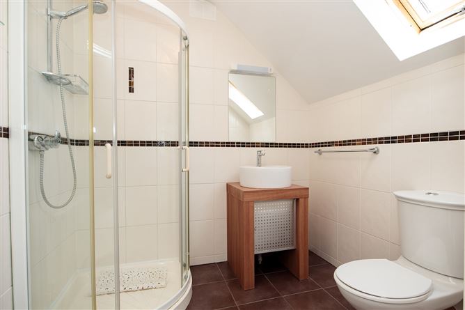 12 Village Court, Upper Patrick Street, Kilkenny, Kilkenny