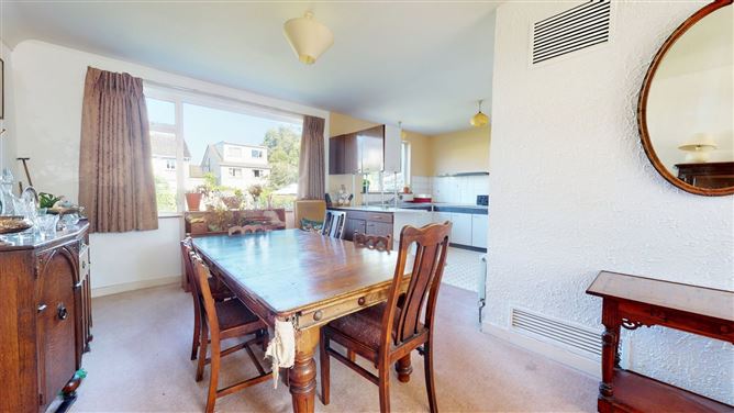 75 Wyattville Park, Loughlinstown, Co. Dublin