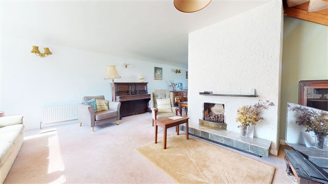 75 Wyattville Park, Loughlinstown, Co. Dublin