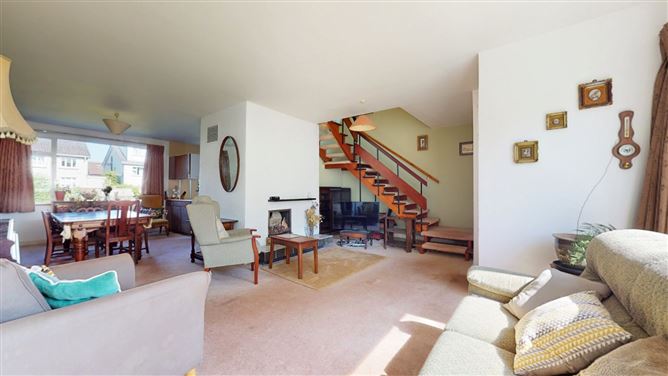 75 Wyattville Park, Loughlinstown, Co. Dublin