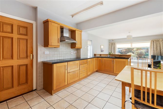 4 Arnold Park, Glenageary, Co. Dublin