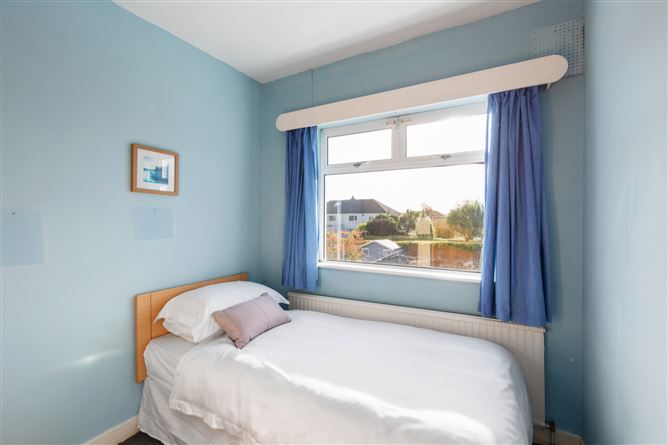 4 Arnold Park, Glenageary, Co. Dublin