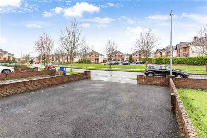 68 Clonmagadden Fort, Navan, Co. Meath