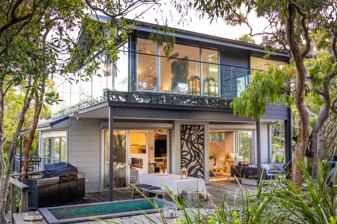 Beaches & Bush Walks,Hardys Bay, New South Wales, Australia