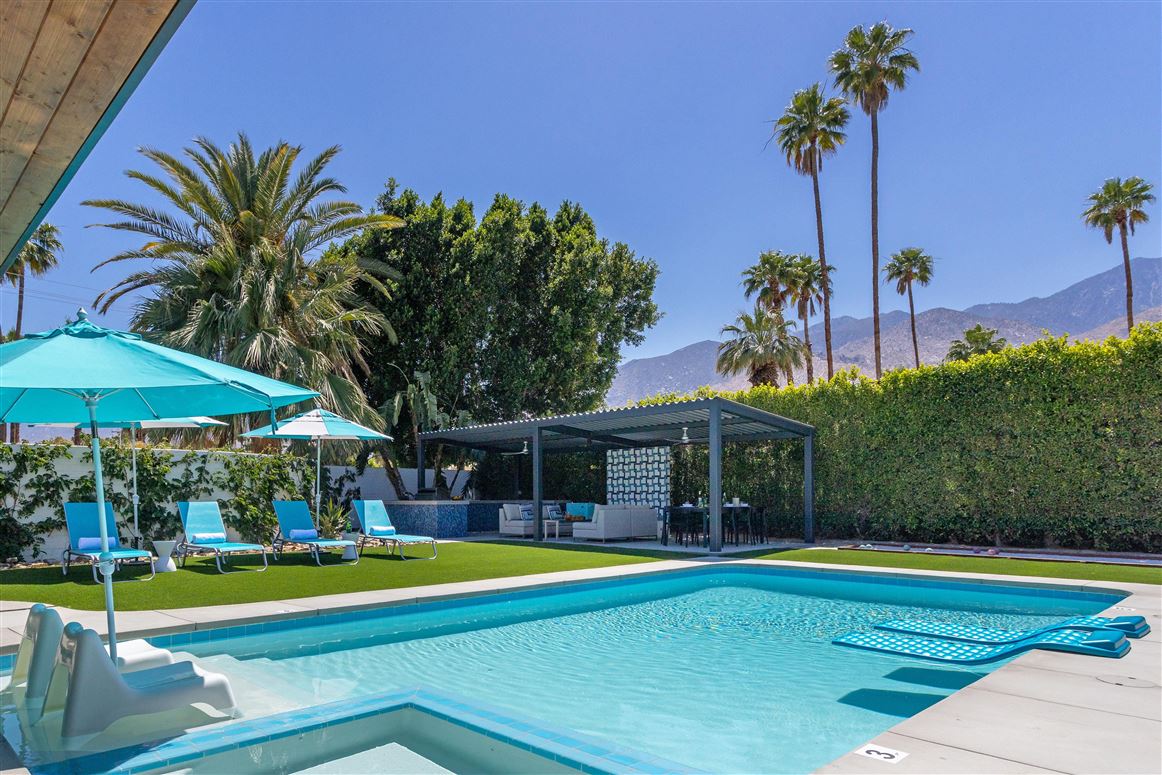 Sunny Blue,Palm Springs,California,USA