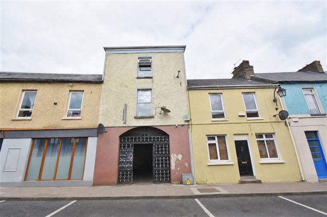 Photo 8 of 9 — Apt No 3, The Archway, Newcastlewest, Co. Limerick
