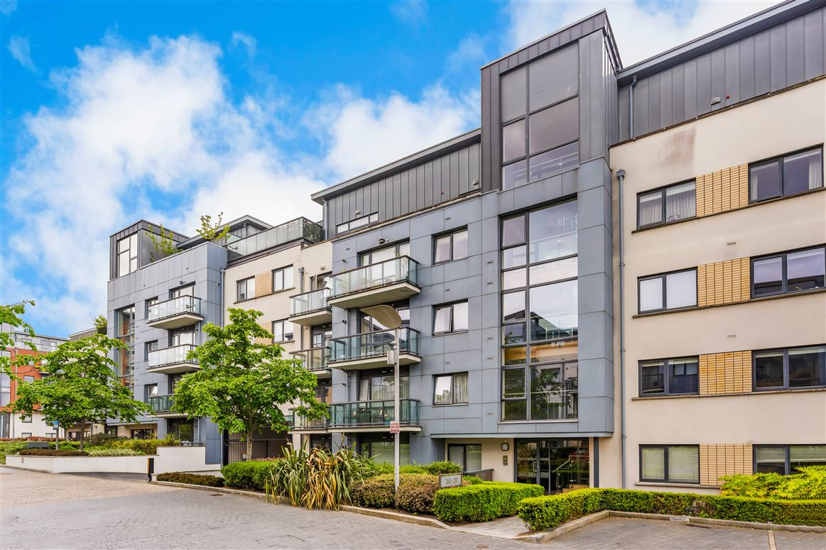272 Wyckham Point, Dundrum, Dublin 16