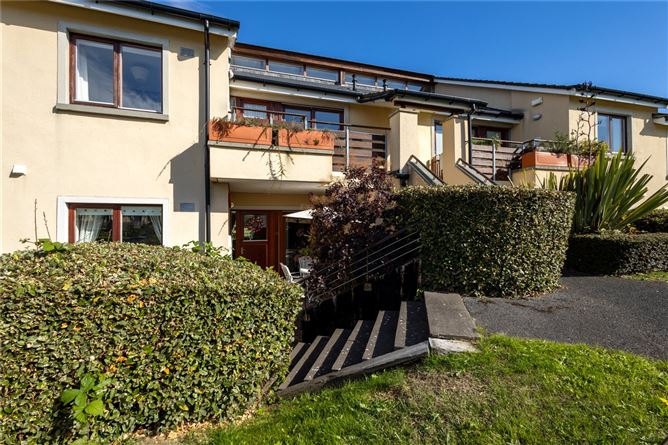 Photo 1 of 24 — 20 Druids Court, Druids Glen, Newtownmountkennedy, Co. Wicklow