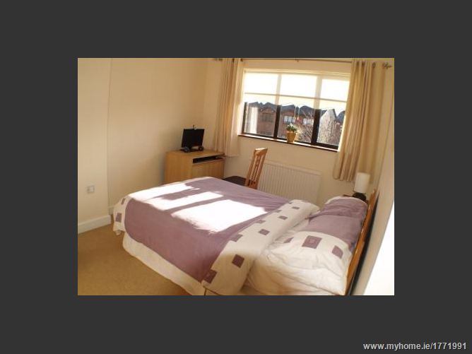 6 Abbeydale Close, Lucan, Co. Dublin