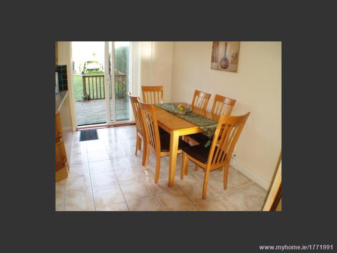 6 Abbeydale Close, Lucan, Co. Dublin