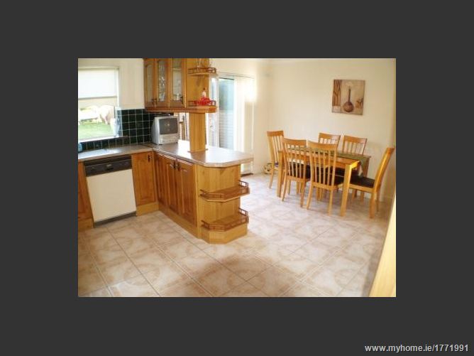 6 Abbeydale Close, Lucan, Co. Dublin