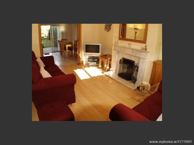 6 Abbeydale Close, Lucan, Co. Dublin