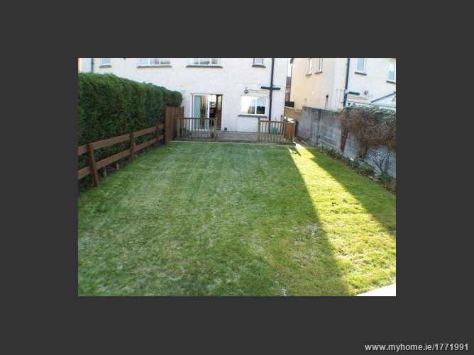 6 Abbeydale Close, Lucan, Co. Dublin