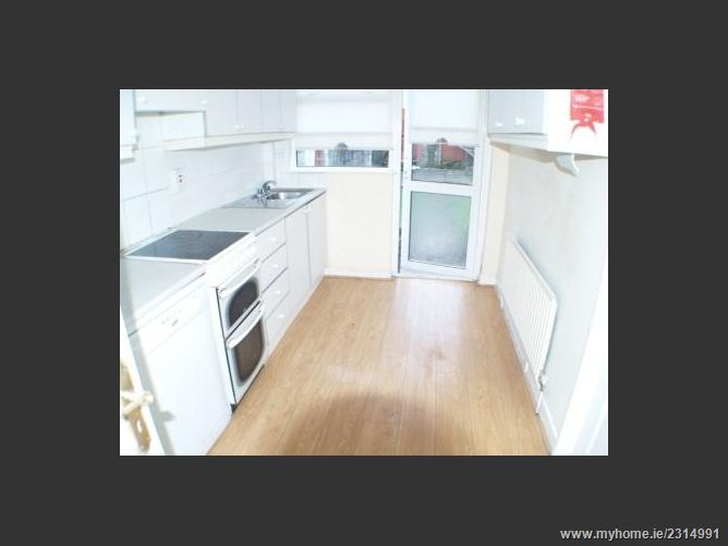 12 Hillcrest Lawns, Lucan, Dublin West Smith Curley Estate Agents 2314991 MyHome.ie