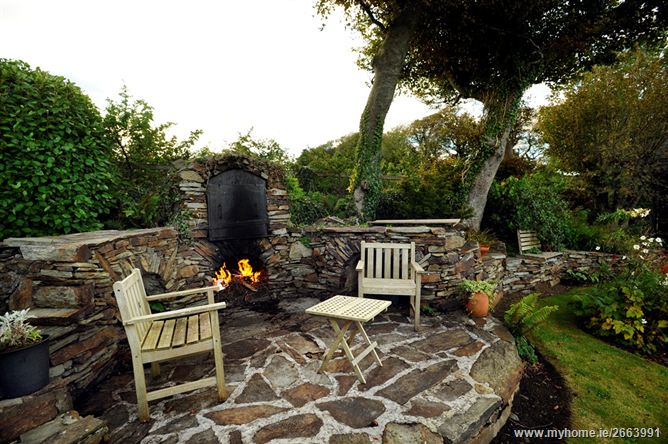 Dromderrig House, Compass Hill, Kinsale, Cork