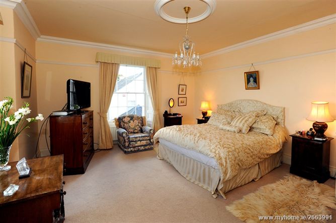 Dromderrig House, Compass Hill, Kinsale, Cork