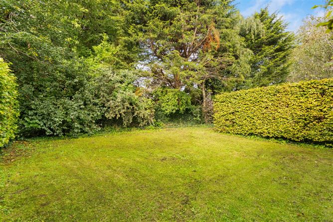 19 Eglinton Wood, Donnybrook, Dublin 4