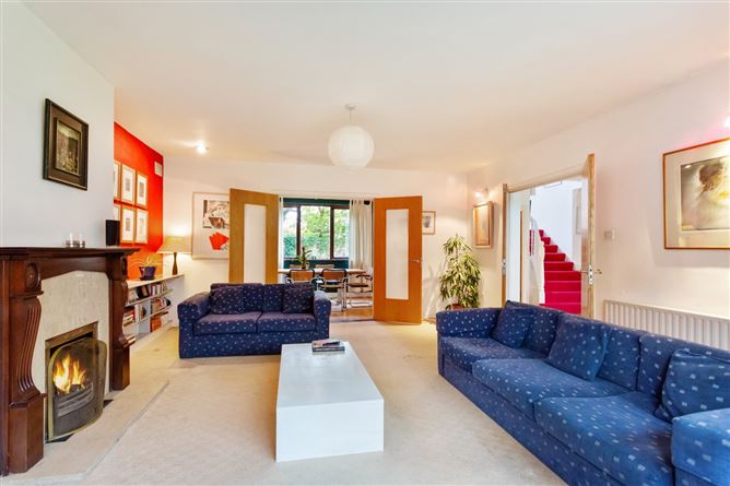 19 Eglinton Wood, Donnybrook, Dublin 4