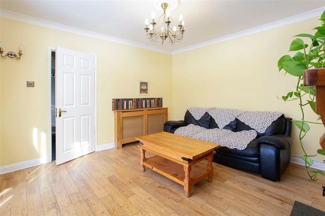 20 Griffeen Glen Crescent, Lucan, Dublin