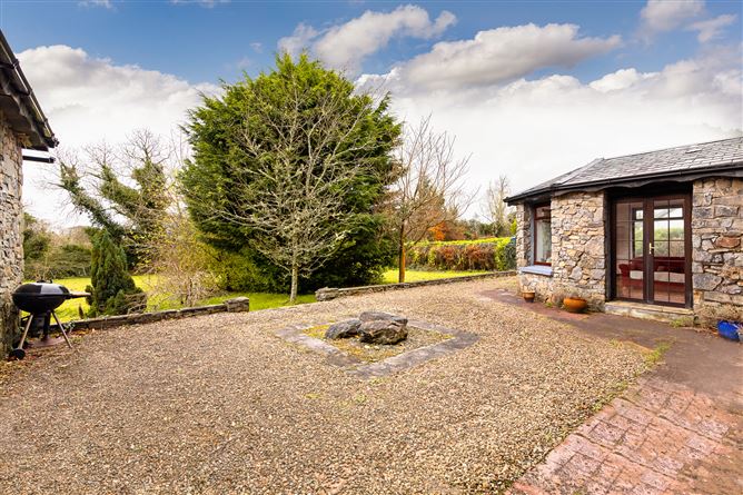 Faughts Lane, Calry, Co. Sligo
