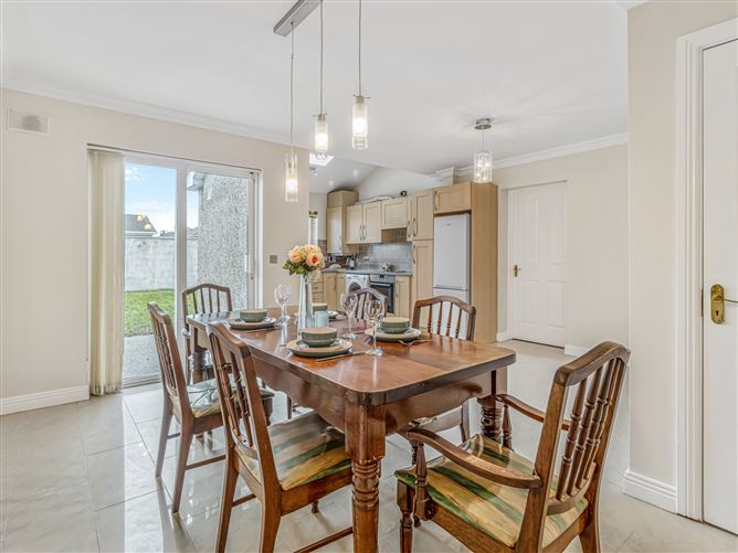 9 Lake Grove, Kilminchy, Portlaoise, Laois