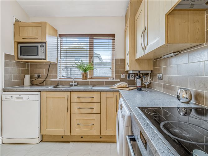 9 Lake Grove, Kilminchy, Portlaoise, Laois