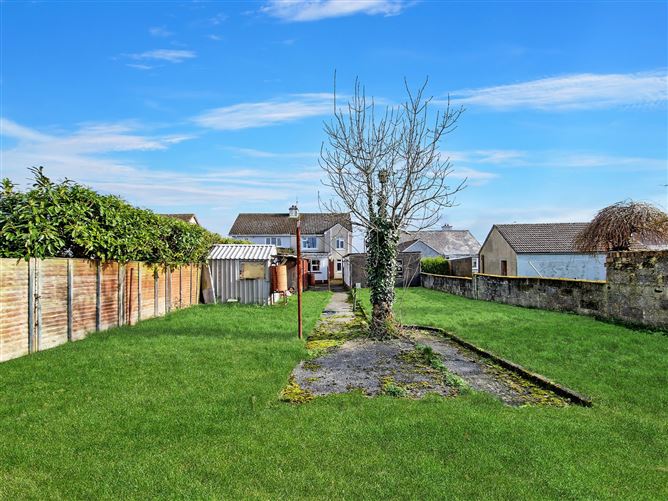 8 Abbey View, Clarecastle, Ennis, Co. Clare