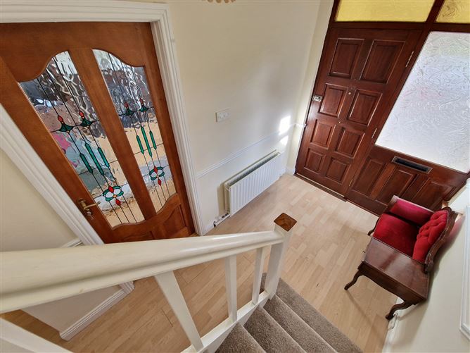 8 Abbey View, Clarecastle, Ennis, Co. Clare