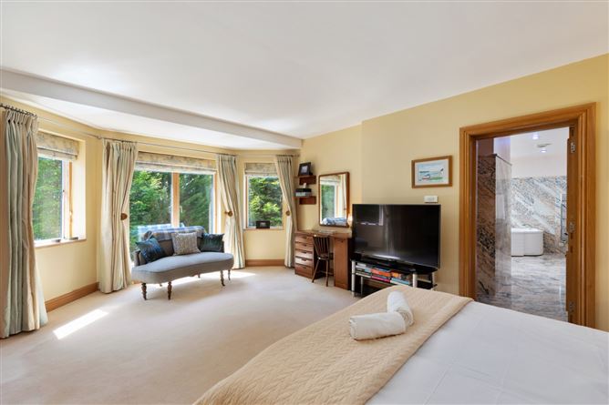 Châteauneuf, The Birches, Foxrock, Dublin 18