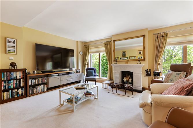 Châteauneuf, The Birches, Foxrock, Dublin 18