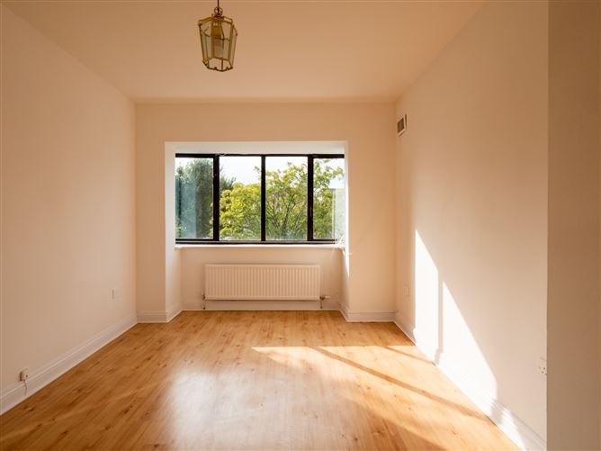 18 Colthurst Rise , Lucan, County Dublin